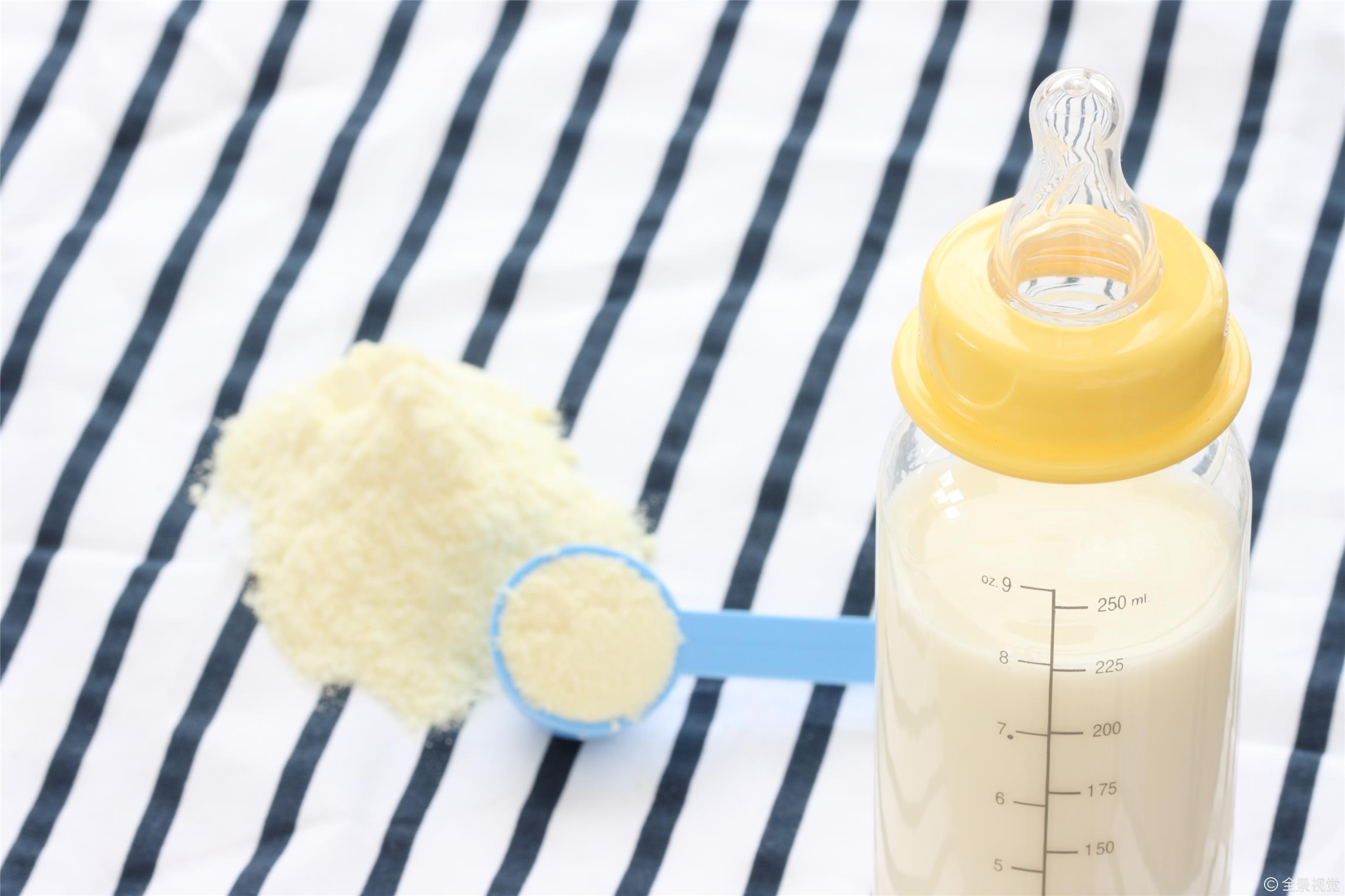 奶粉中DHA和AA含量多少是最佳？直击奶粉从选择到冲配的科学